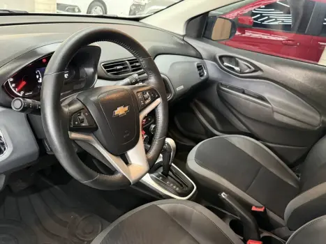CHEVROLET Onix Hatch 1.4 4P FLEX ACTIV AUTOM�TICO, Foto 11