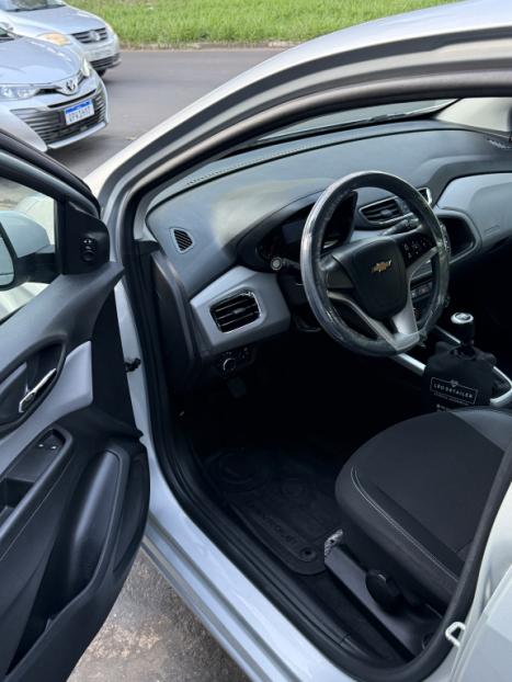 CHEVROLET Onix Hatch 1.4 4P FLEX LT, Foto 5
