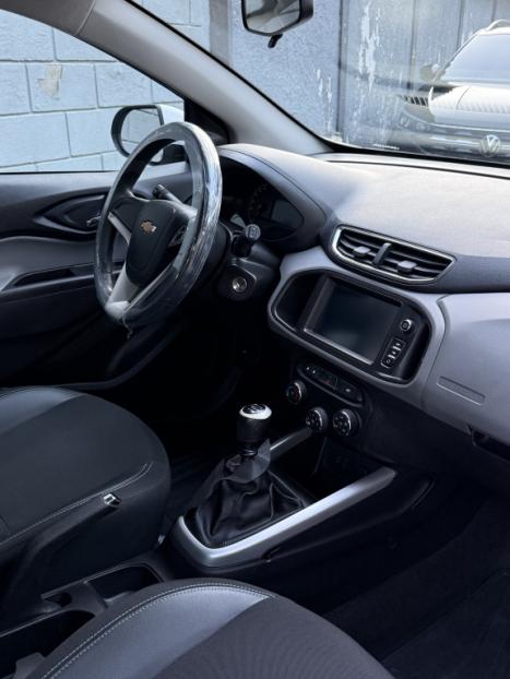 CHEVROLET Onix Hatch 1.4 4P FLEX LT, Foto 6