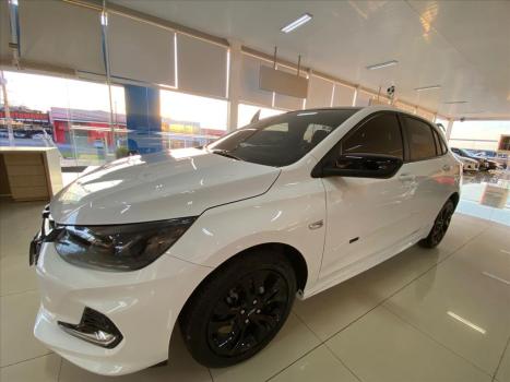 CHEVROLET Onix Hatch 1.0 12V 4P FLEX RS TURBO AUTOM�TICO, Foto 3