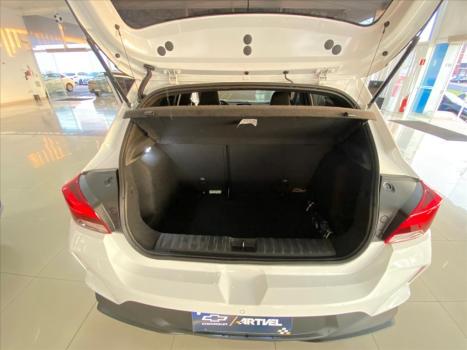 CHEVROLET Onix Hatch 1.0 12V 4P FLEX RS TURBO AUTOM�TICO, Foto 15