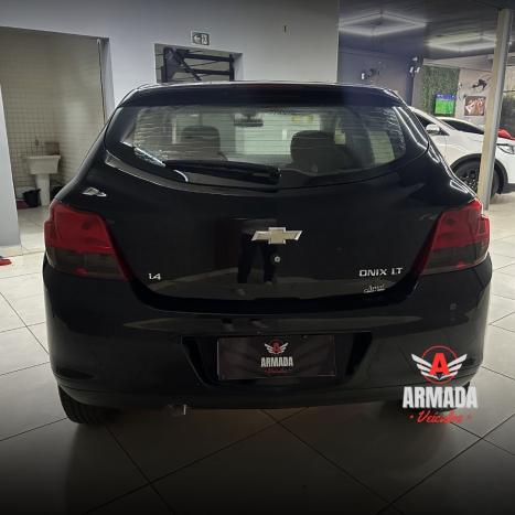 CHEVROLET Onix Hatch 1.4 4P FLEX LT, Foto 5