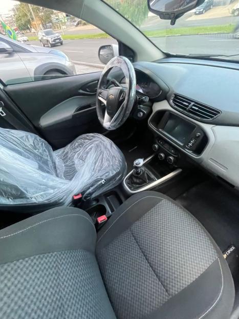 CHEVROLET Onix Hatch 1.4 4P FLEX LT, Foto 2