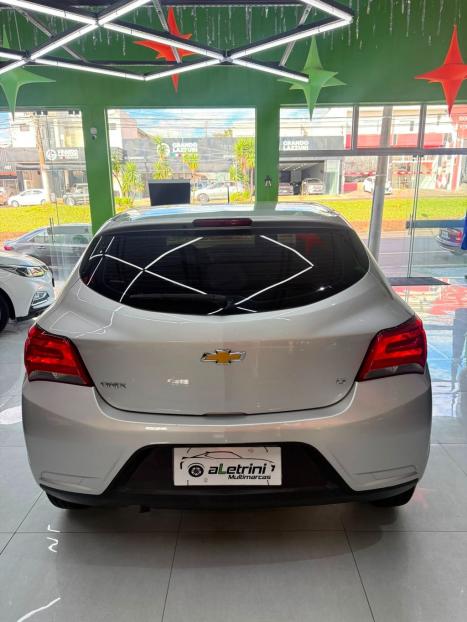 CHEVROLET Onix Hatch 1.0 4P FLEX LT, Foto 6