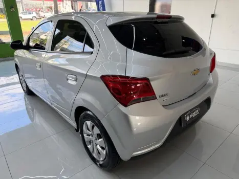 CHEVROLET Onix Hatch 1.0 4P FLEX LT, Foto 13
