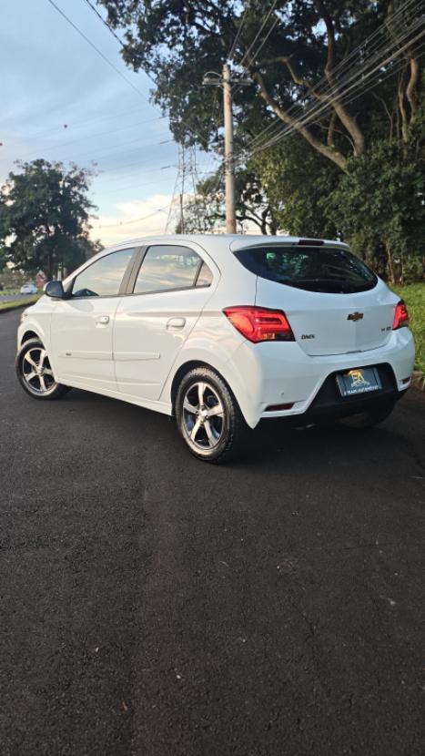 CHEVROLET Onix Hatch 1.4 4P FLEX LTZ, Foto 4
