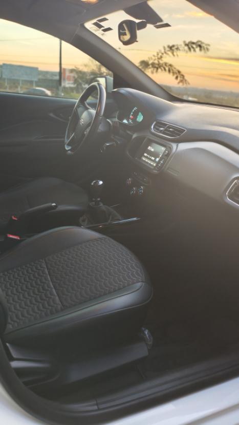 CHEVROLET Onix Hatch 1.4 4P FLEX LTZ, Foto 7