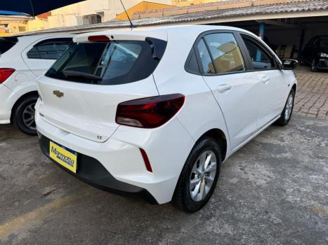 CHEVROLET Onix Hatch 1.0 4P FLEX LT2, Foto 4