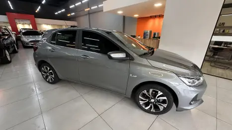 CHEVROLET Onix Hatch 1.0 12V 4P FLEX PREMIER TURBO AUTOM�TICO, Foto 5