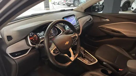 CHEVROLET Onix Hatch 1.0 12V 4P FLEX PREMIER TURBO AUTOM�TICO, Foto 9