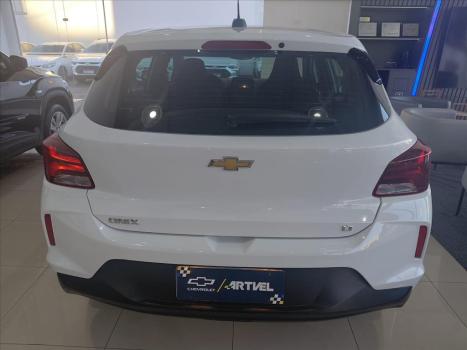 CHEVROLET Onix Hatch 1.0 4P FLEX LT, Foto 4