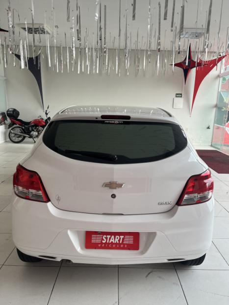 CHEVROLET Onix Hatch 1.0 4P FLEX LS, Foto 8