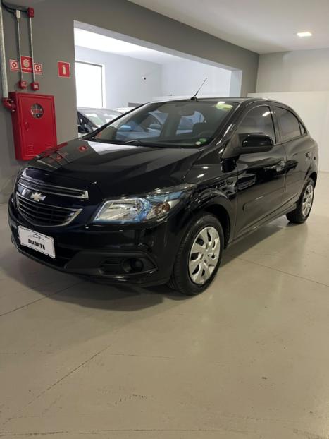 CHEVROLET Onix Hatch 1.4 4P FLEX LT AUTOM�TICO, Foto 3