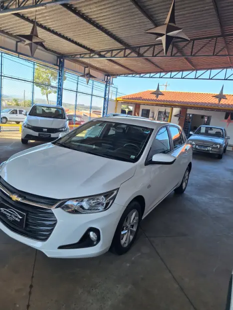 CHEVROLET Onix Hatch 1.0 12V 4P FLEX PLUS TURBO AUTOM�TICO, Foto 6