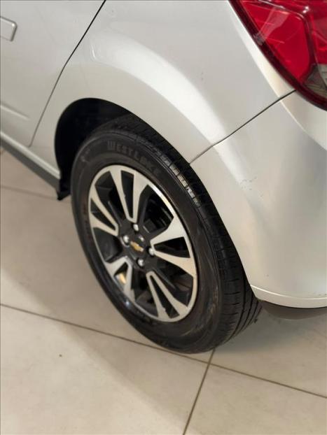 CHEVROLET Onix Hatch 1.4 4P FLEX LTZ, Foto 8