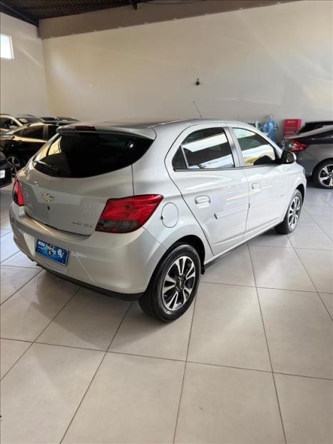 CHEVROLET Onix Hatch 1.4 4P FLEX LTZ, Foto 10