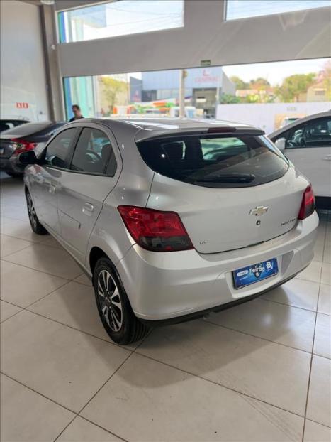 CHEVROLET Onix Hatch 1.4 4P FLEX LTZ, Foto 11