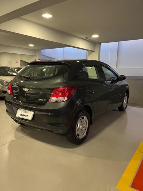 CHEVROLET Onix Hatch 1.0 4P FLEX LT, Foto 4