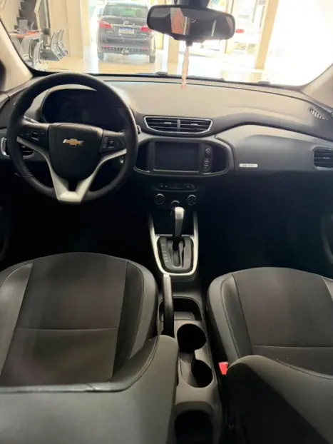 CHEVROLET Onix Hatch 1.4 4P FLEX ACTIV AUTOM�TICO, Foto 6