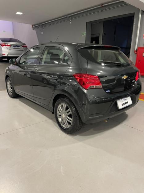 CHEVROLET Onix Hatch 1.0 4P FLEX LT, Foto 6