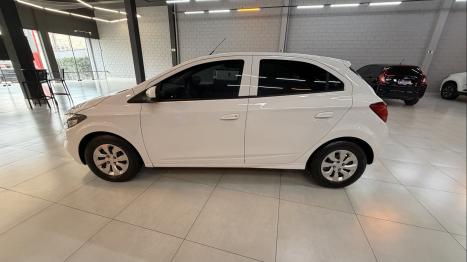 CHEVROLET Onix Hatch 1.0 4P FLEX LT, Foto 4