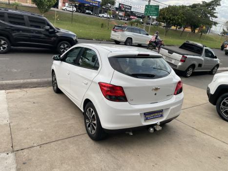 CHEVROLET Onix Hatch 1.4 4P FLEX LTZ, Foto 5