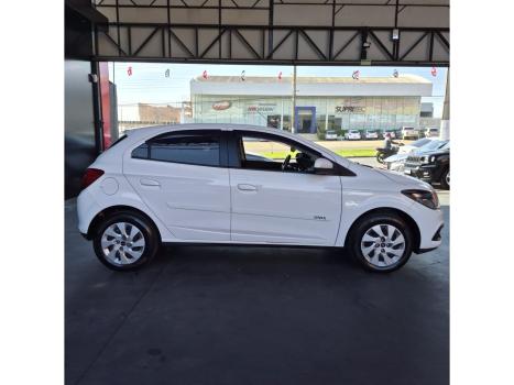 CHEVROLET Onix Hatch 1.4 4P FLEX LT, Foto 7