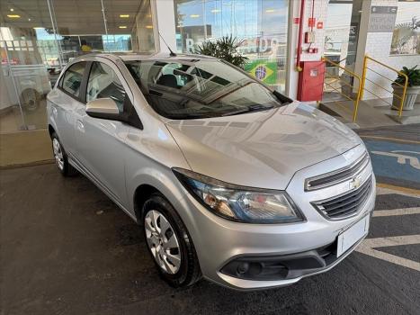 CHEVROLET Onix Hatch 1.4 4P FLEX LT, Foto 2
