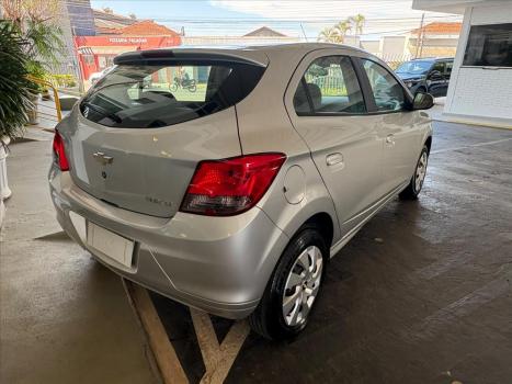 CHEVROLET Onix Hatch 1.4 4P FLEX LT, Foto 4