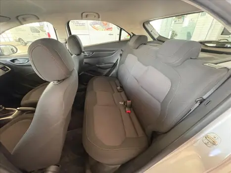 CHEVROLET Onix Hatch 1.4 4P FLEX LT, Foto 12