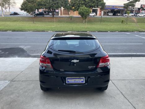 CHEVROLET Onix Hatch 1.0 4P FLEX LT, Foto 4