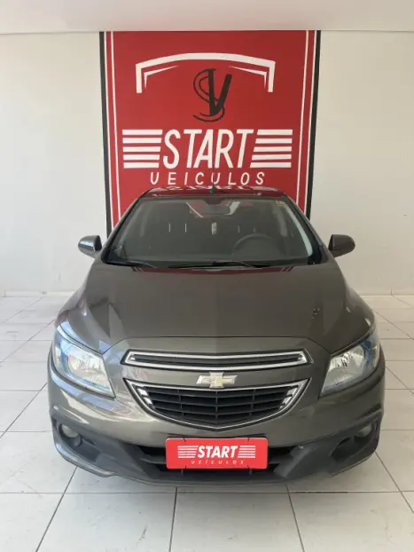 CHEVROLET Onix Hatch 1.4 4P FLEX LT, Foto 2