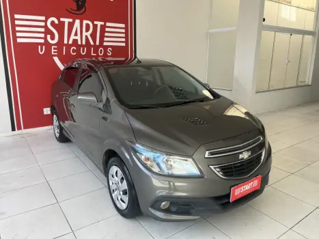 CHEVROLET Onix Hatch 1.4 4P FLEX LT, Foto 3