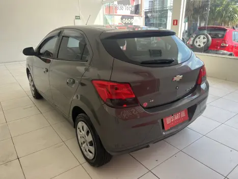CHEVROLET Onix Hatch 1.4 4P FLEX LT, Foto 7