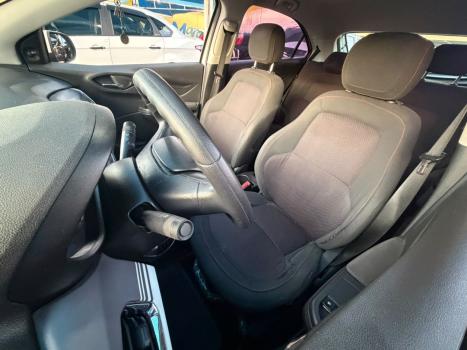 CHEVROLET Onix Hatch 1.4 4P FLEX LT, Foto 7
