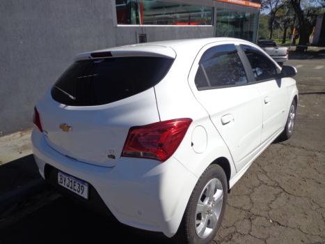 CHEVROLET Onix Hatch 1.4 4P FLEX LT AUTOM�TICO, Foto 4