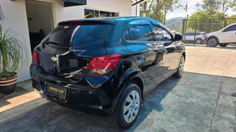 CHEVROLET Onix Hatch 1.4 4P FLEX LT, Foto 5