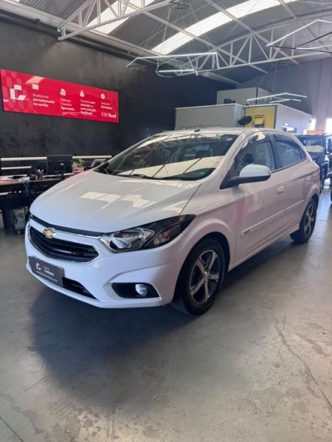 CHEVROLET Onix Hatch 1.4 4P FLEX LTZ, Foto 2