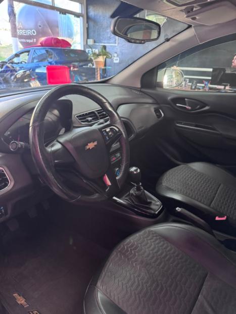 CHEVROLET Onix Hatch 1.4 4P FLEX LTZ, Foto 9