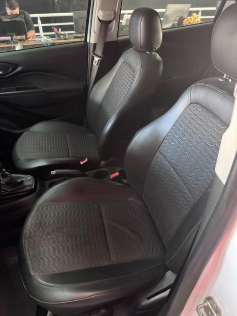 CHEVROLET Onix Hatch 1.4 4P FLEX LTZ, Foto 11