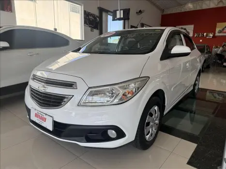 CHEVROLET Onix Hatch 1.0 4P FLEX LT, Foto 2