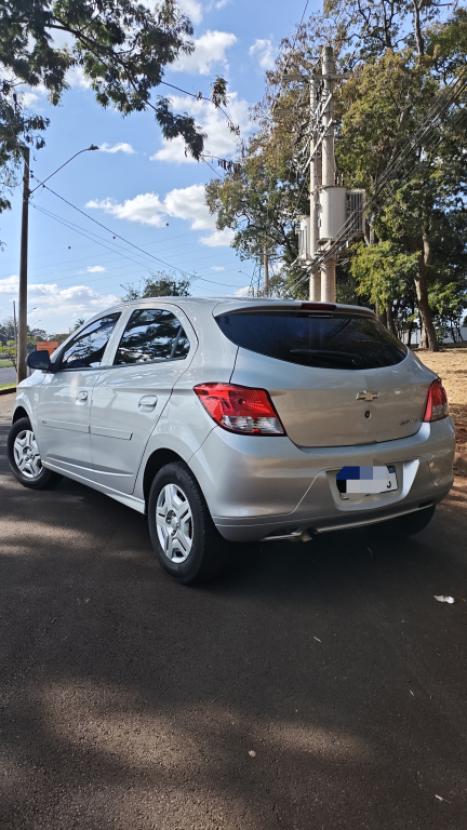 CHEVROLET Onix Hatch 1.0 12V 4P FLEX LT, Foto 6