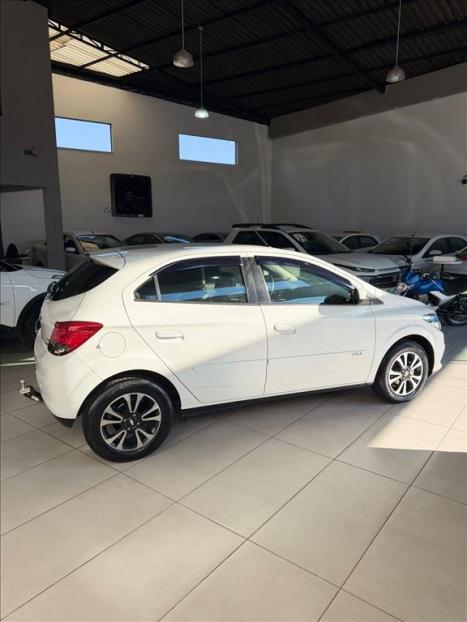 CHEVROLET Onix Hatch 1.0 4P FLEX LT, Foto 4