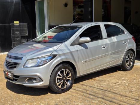 CHEVROLET Onix Hatch 1.4 4P FLEX LTZ, Foto 4