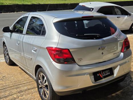 CHEVROLET Onix Hatch 1.4 4P FLEX LTZ, Foto 8