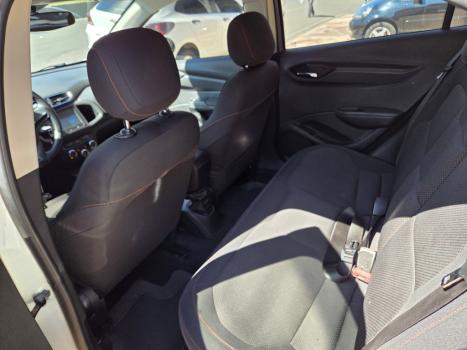 CHEVROLET Onix Hatch 1.4 4P FLEX LTZ, Foto 11