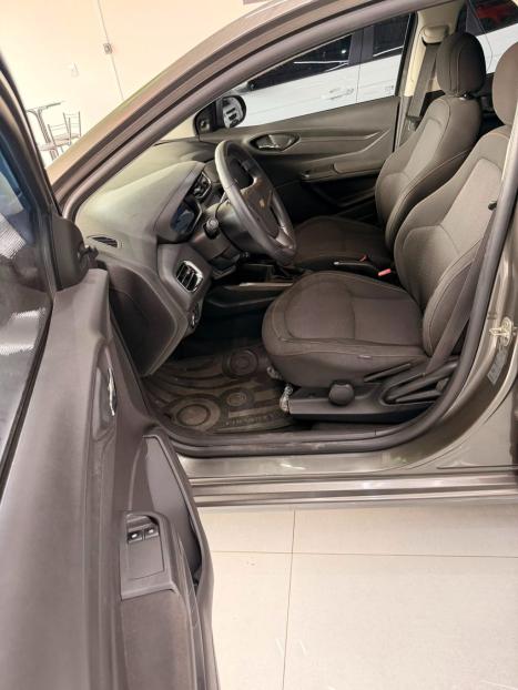 CHEVROLET Onix Hatch 1.4 4P FLEX LT, Foto 8