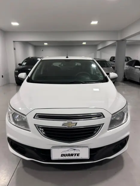 CHEVROLET Onix Hatch 1.0 4P FLEX LT, Foto 2