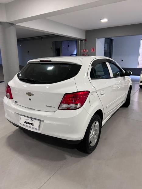 CHEVROLET Onix Hatch 1.0 4P FLEX LT, Foto 4