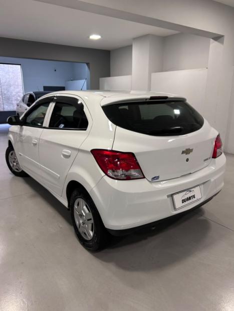 CHEVROLET Onix Hatch 1.0 4P FLEX LT, Foto 6